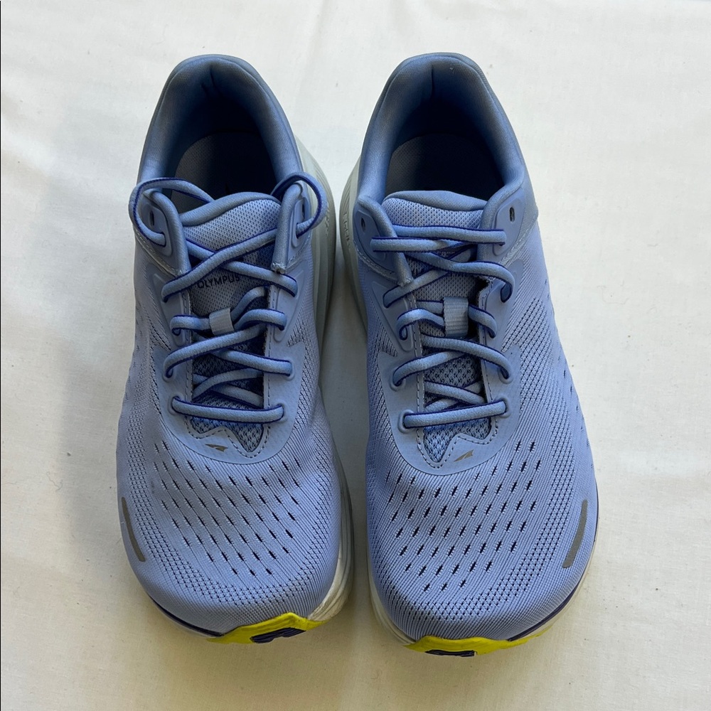 On Running Women Blue Athletic Shoes.